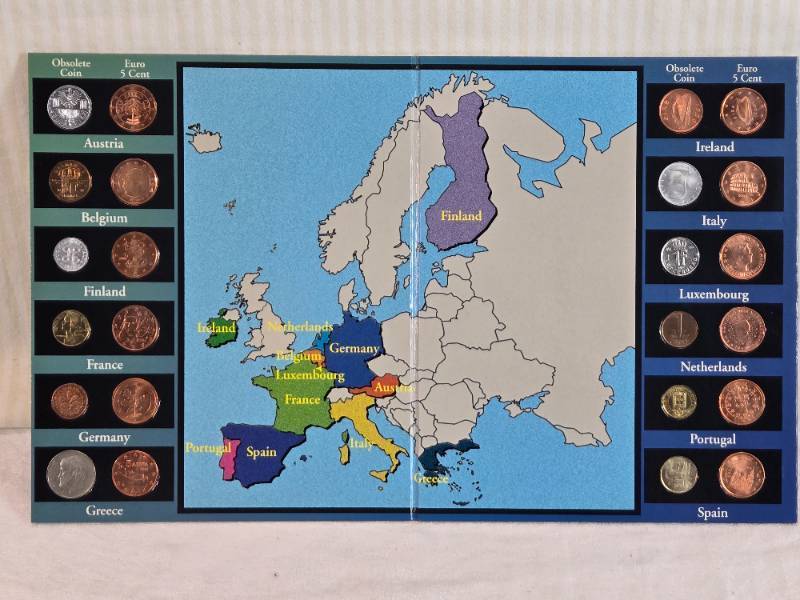 lot 40 image: Set of Euro Coins and Currency
