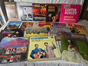 lot 148 image: Vinyl Records Including Herb Alpert, Del Reeves, and Eddy Arnold Albums