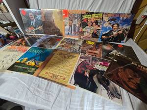 lot 150 image: Vinyl Records - Notable albums include Doyle ODell, Marty Robbins, and Boxcar Willie, among others.