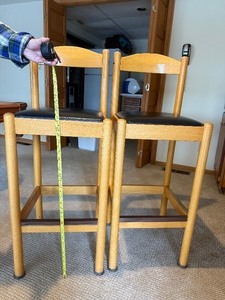 lot 8 image: (2) Bar Stools