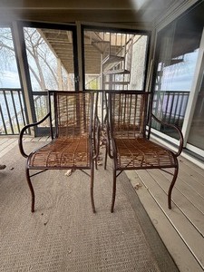 lot 11 image: (2) Metal Outdoor Chairs