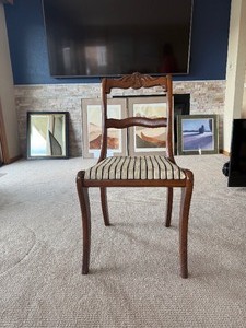 lot 44 image: Antique Chair Nautical