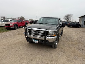 lot 11 image: 2003 Ford F250 6.0L Diesel