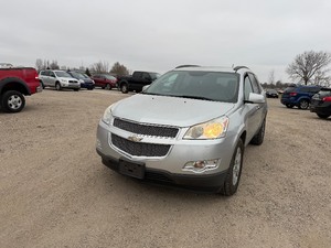lot 14 image: 2011 Chevrolet Traverse