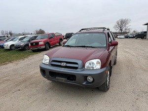lot 12 image: 2005 Hyundai Santa Fe only 87,728 miles