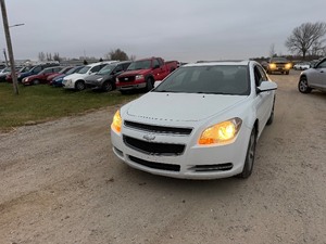 lot 6 image: 2011 Chevrolet Malibu