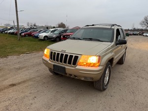 lot 18 image: 2000 Jeep Grand Cherokee