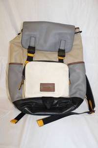 lot 6 image: Fashion Backpack