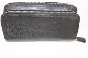 lot 48 image: Designer Wallet