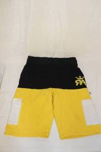 lot 146 image: Cargo Shorts
