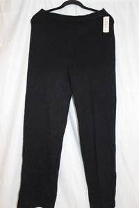 lot 151 image: St. John Basics Black Pants
