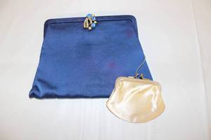 lot 61 image: Vintage Clutch Bag