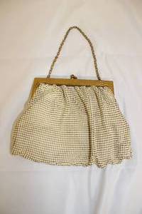 lot 64 image: Vintage Clutch Purse