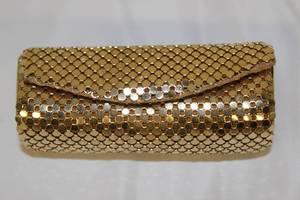 lot 66 image: Vintage Lipstick Case