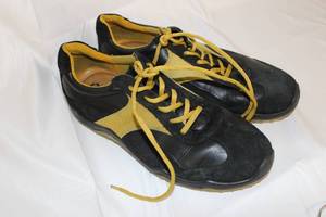 lot 174 image: ECCO Tennis Shoes