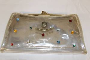 lot 84 image: Vintage Clutch