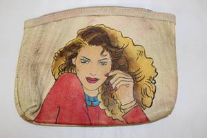lot 86 image: Vintage Hand Bag