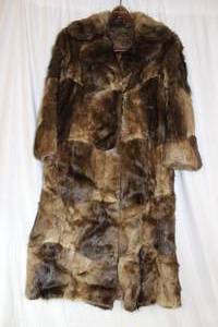 lot 19 image: Vintage Fur Coat