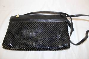 lot 73 image: Vintage Evening Bag