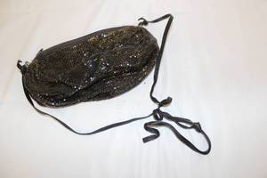 lot 74 image: Vintage Shoulder Bag
