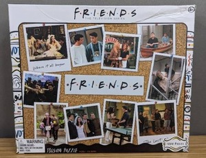 lot 156 image: FRIENDS 1000 Piece Jigsaw Puzzle - Brand New