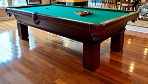 lot 8 image: LL - Olhausen Full Size Pool Table with Accessories