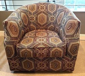 lot 41H image: ULR - Upholstered Armchair with Geometric Pattern