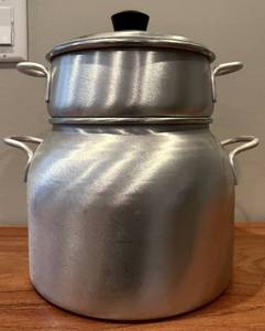 lot 68H image: LLR - Vintage WEAR-EVER Aluminum Double Boiler Set 12in Tall