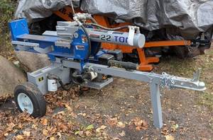 lot 4L image: FY - Powerhorse 22 Ton Log Splitter with Gas Engine