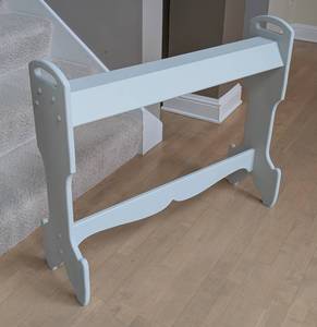 lot 92 image: ML - Wooden Quilt Rack