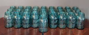 lot 143 image: ML - Set of 28 Vintage Ball Perfect Mason Quart Jars 7 Inch Tall