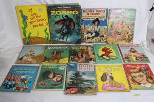 lot 133 image: Collection of 15 Vintage Childrens Hardcover Books Dr. Seuss Disney Classics