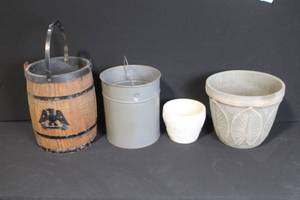 lot 264 image: Collection of 4 Planters and Buckets - Wood, Metal, Ceramic, and Pottery