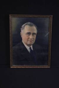 lot 270 image: Framed Portrait of Franklin D. Roosevelt with Ornate Border