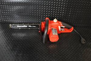 lot 272 image: Homelite 14in Electric Chainsaw UT43103A