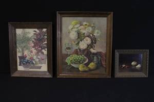 lot 288 image: Set of 3 Framed Vintage Floral and Still Life Prints