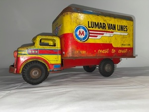 lot 200 image: Vintage Lumar Van Lines Pressed Steel Toy Truck