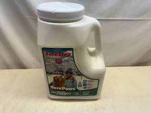 lot 183 image: 8lbs Safe Step Sure Paw