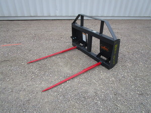 lot 193 image: LandHonor Skid Steer Bale Spear