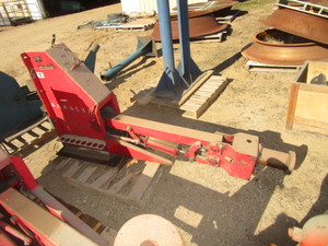 lot 60 image: Weld Positioner