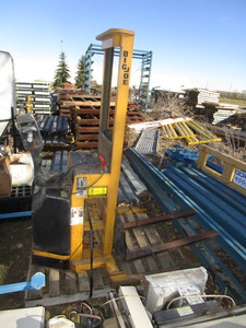 lot 77 image: Big Joe Electric High Lift Pallet Jack (no batteries)