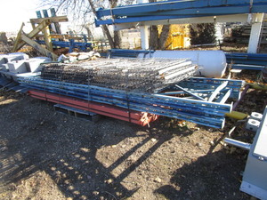 lot 78 image: Pallet Racking 3pcs 14x41 Uprights 14pcs 9x6 Crossbars 15pcs Wire Decking