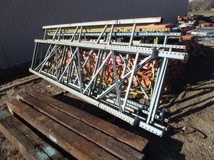 lot 79 image: 8pcs Misc 15 Pallet Racking Uprights