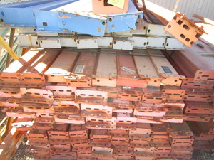 lot 81 image: 31pcs 13x5 Pallet Racking Crossbars