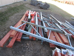 lot 91 image: Misc Pallet Racking