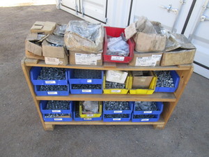 lot 117 image: Misc SS & Galv. Hardware