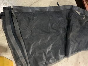 lot 3 image: 7x12 garage screen, ladder