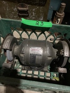 lot 23 image: Duracraft grinder