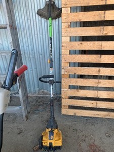 lot 47 image: Cub cadet weeder