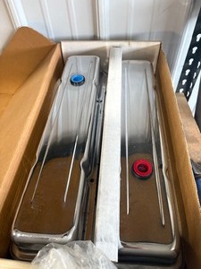 lot 108 image: Short Block Chevy Valve Covers